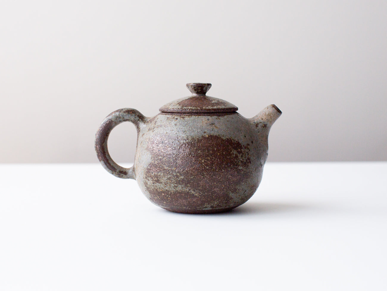 Dark Swatch, Var. 2 ceramic teapot. Zhang Hao Yan,.