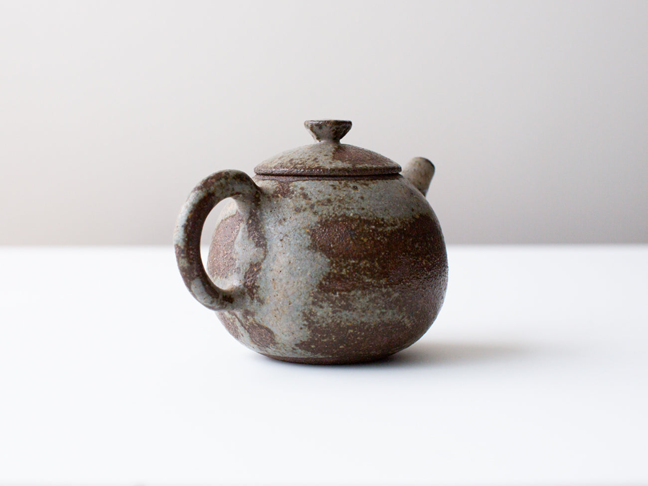 Dark Swatch, Var. 2 ceramic teapot. Zhang Hao Yan,.