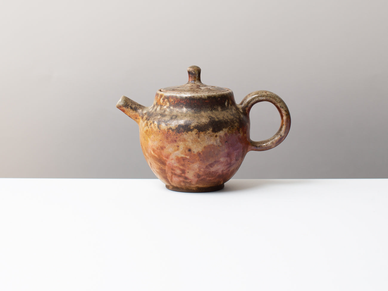 Sea Change wood-fired teapot. Zhang Yun Cheng.