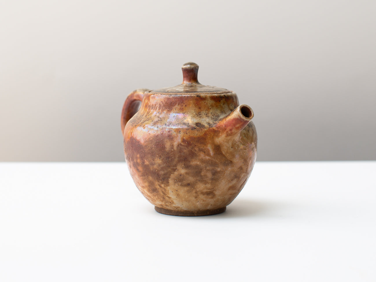 Sea Change wood-fired teapot. Zhang Yun Cheng.