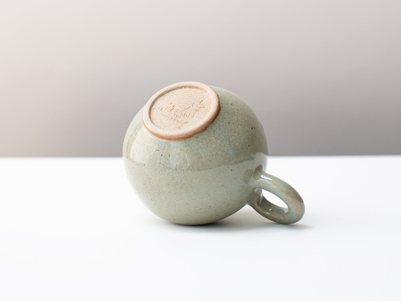 Globe celadon teapot. Zhang Yun Cheng.