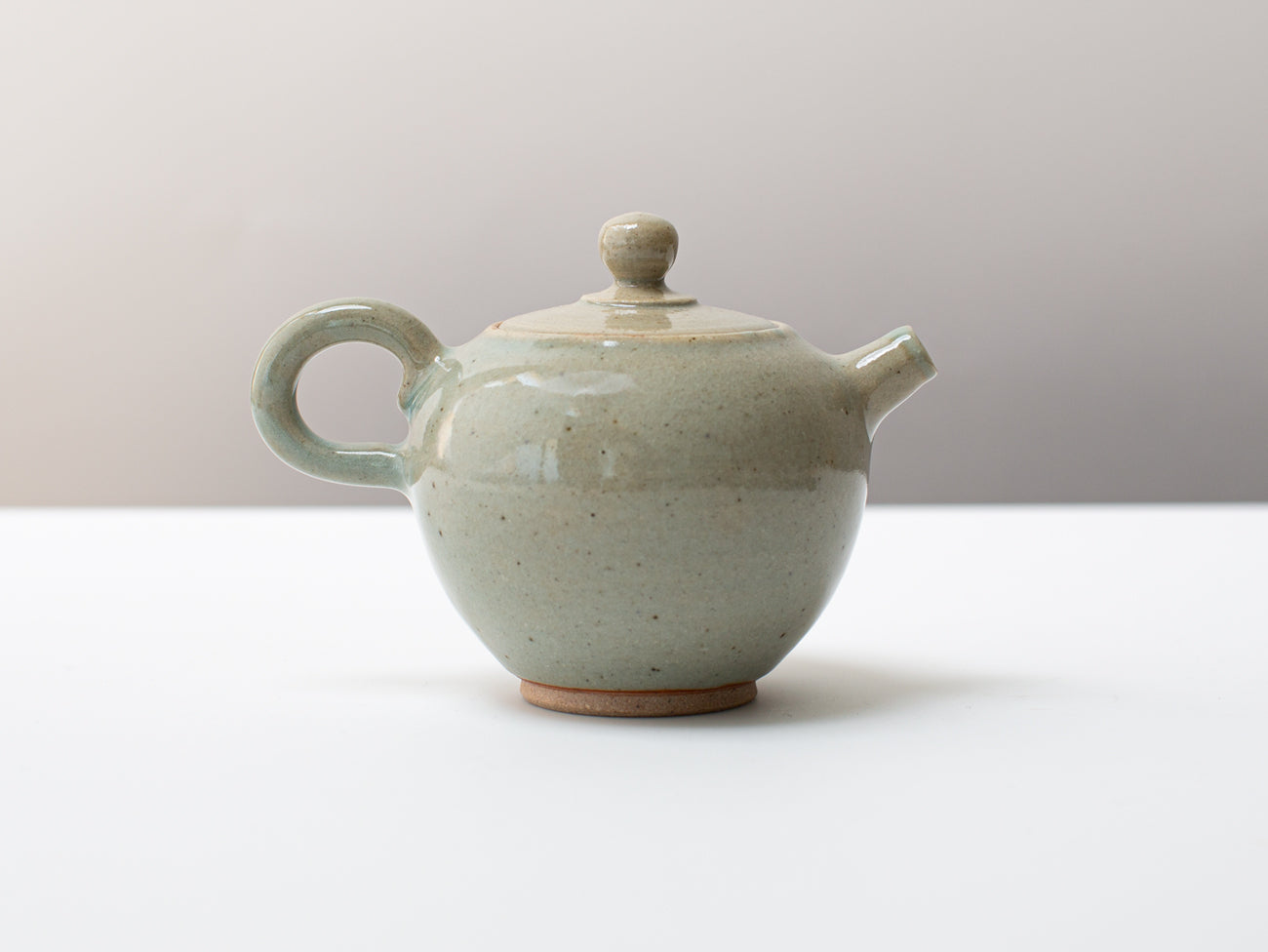 Heart Celadon teapot. Zhang Yun Cheng.