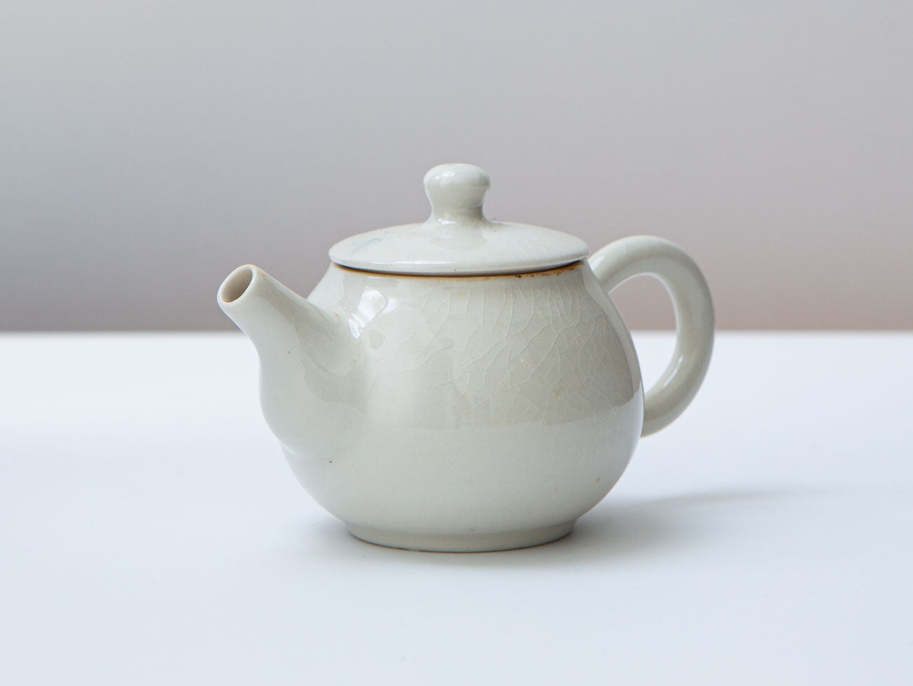 His Simple Teapot, Lin Studio
