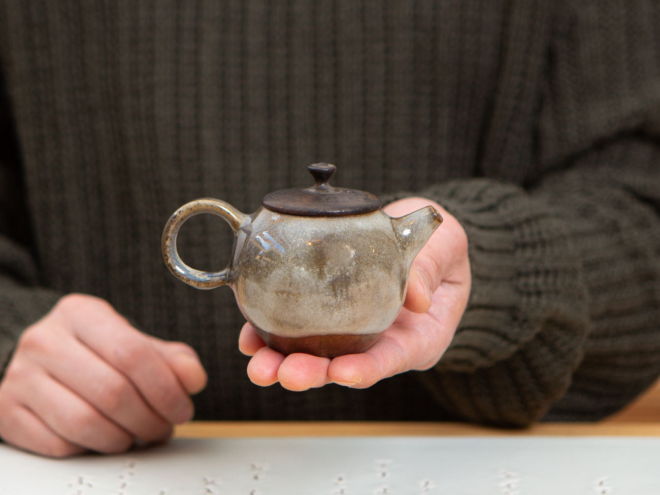 Mist. A wood-fired teapot. Liao Guo Hua