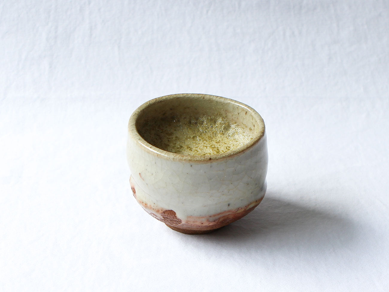 Heritage White, ca. 960