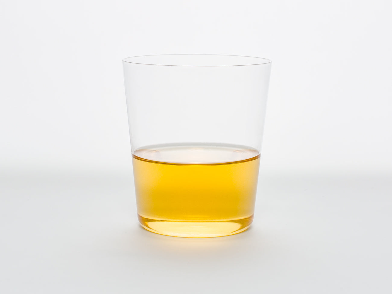 Wild Gongmei White Tea from Fujian. Liquor.