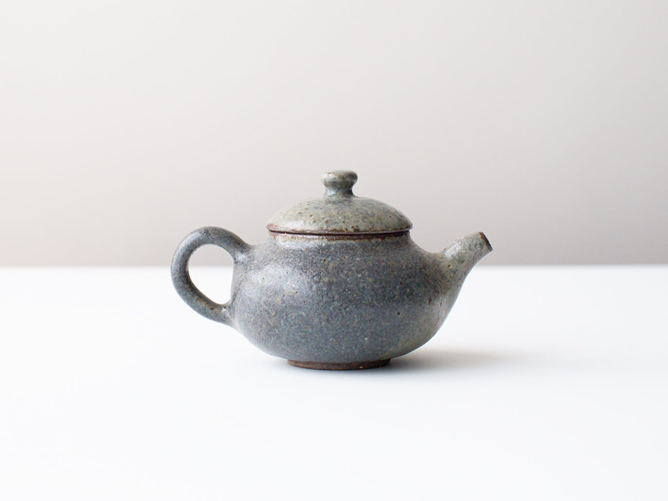Small Belly Var. 2 Ceramic Teapot, Zhang Hao Yan