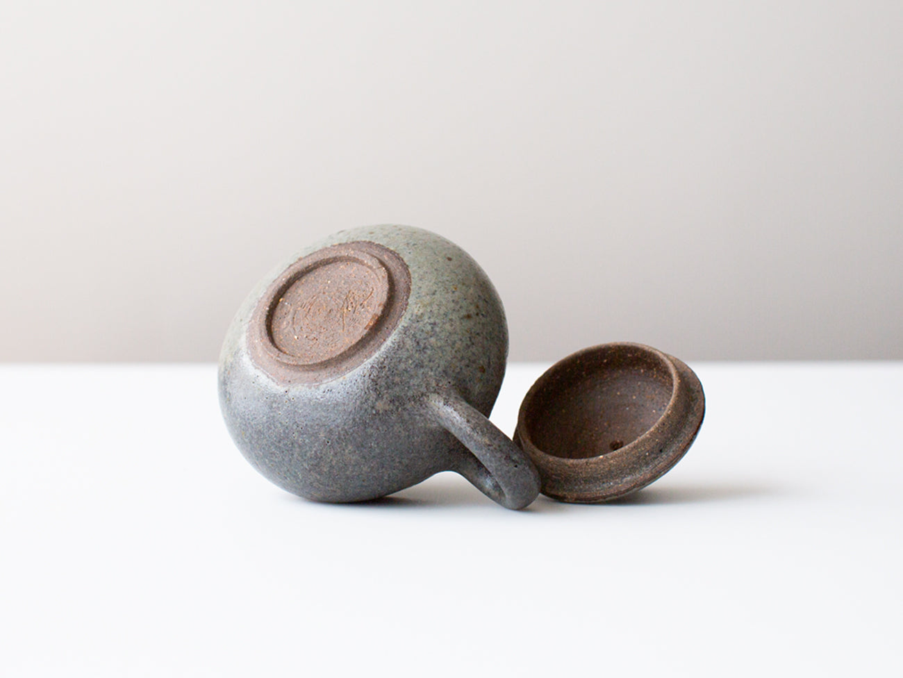 Small Belly Var. 2 Ceramic Teapot, Zhang Hao Yan