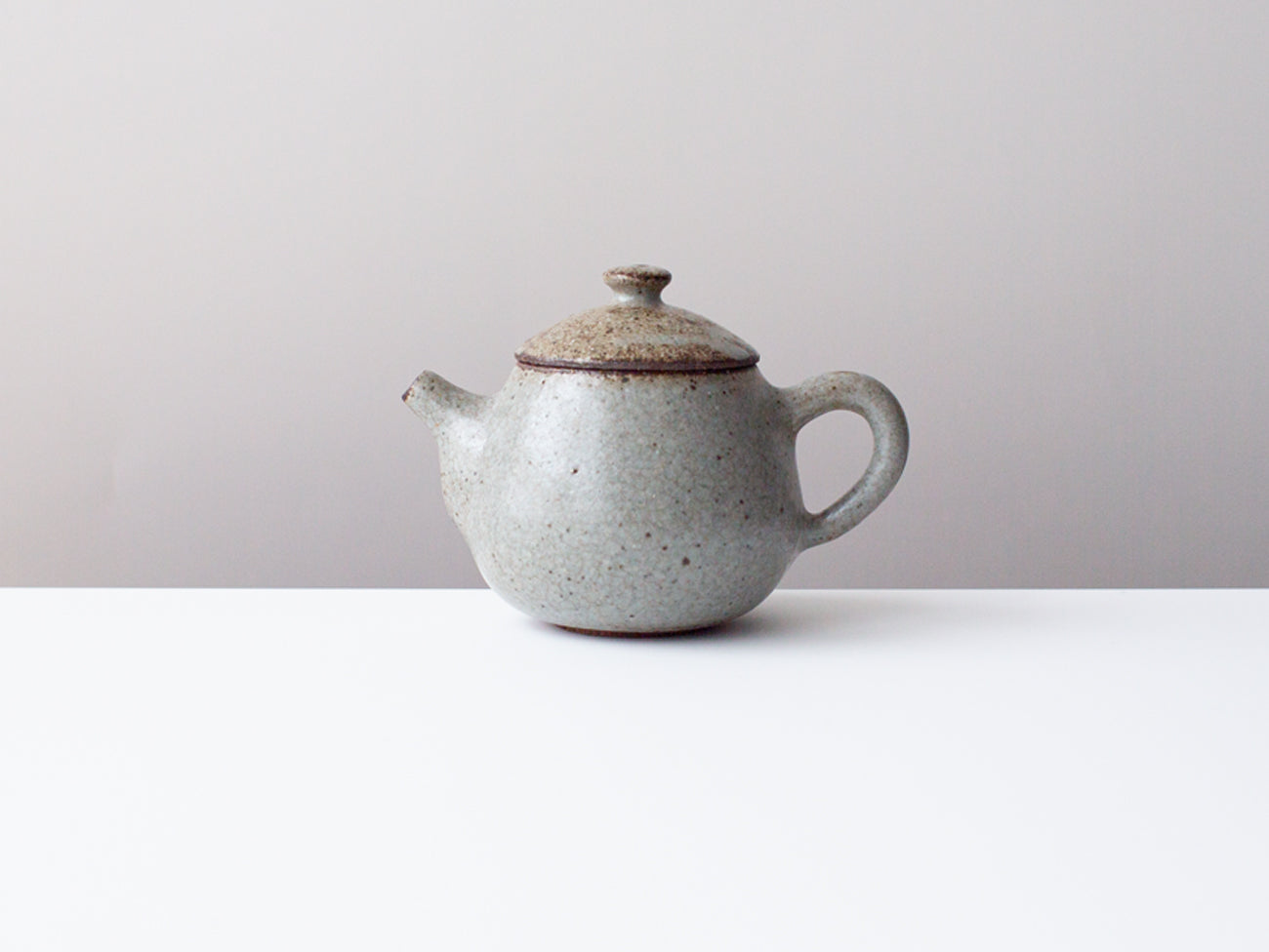 Beanie ceramic teapot, Zhang Hao Yan