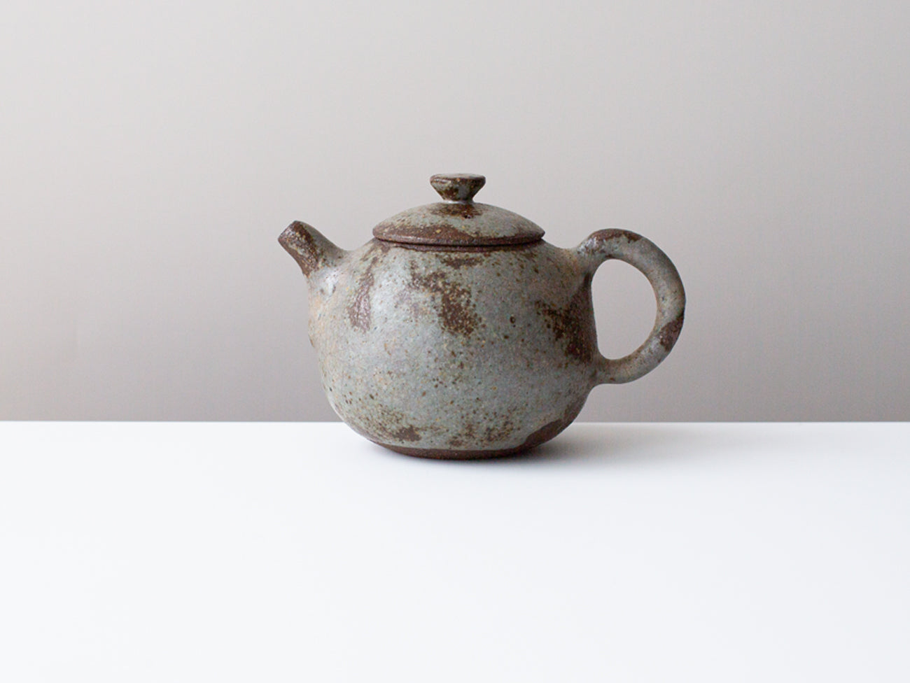 Dark Swatch, Var. 2 ceramic teapot. Zhang Hao Yan,.