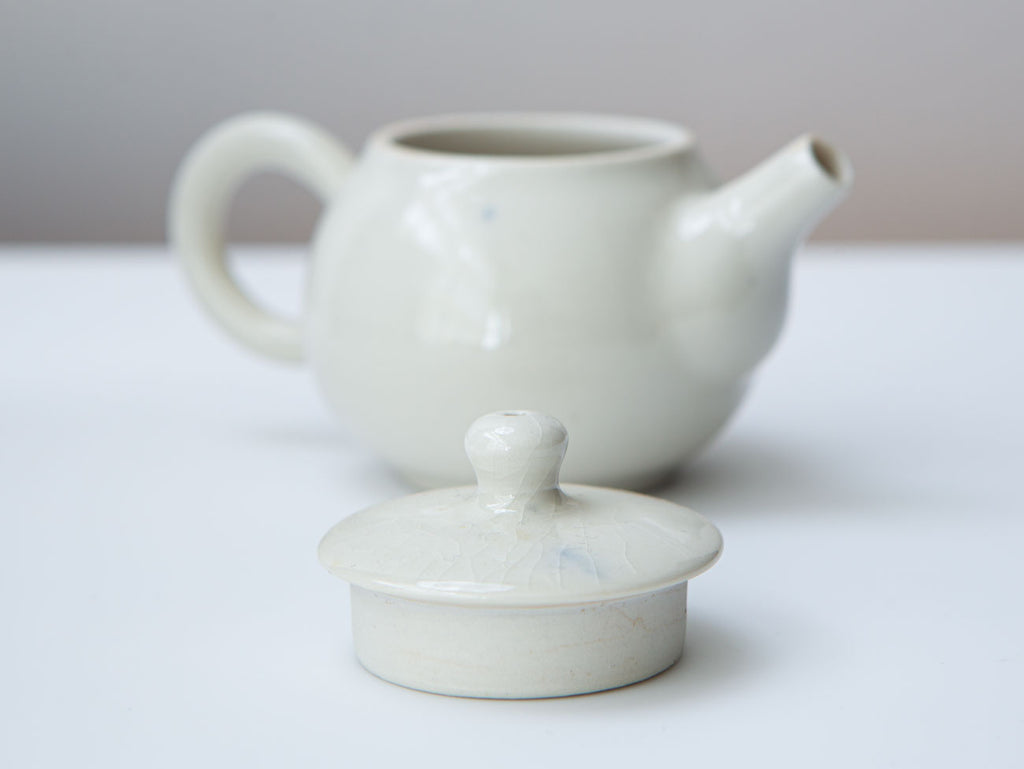 Mini Teapot, White Hachiya – Song Tea & Ceramics