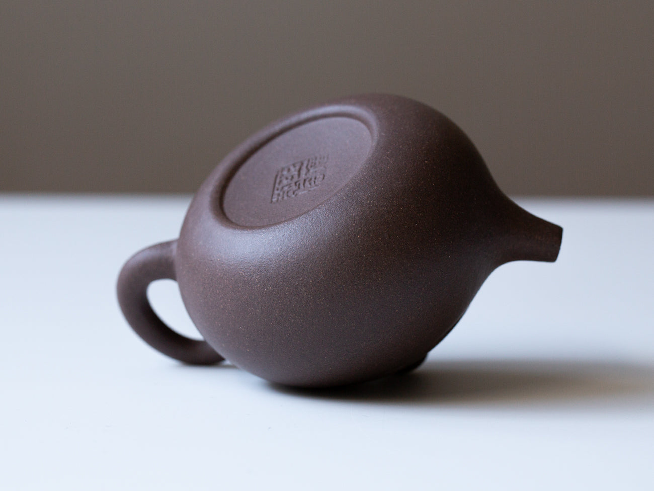 New Beauty Teapot in Qing Hui Ni