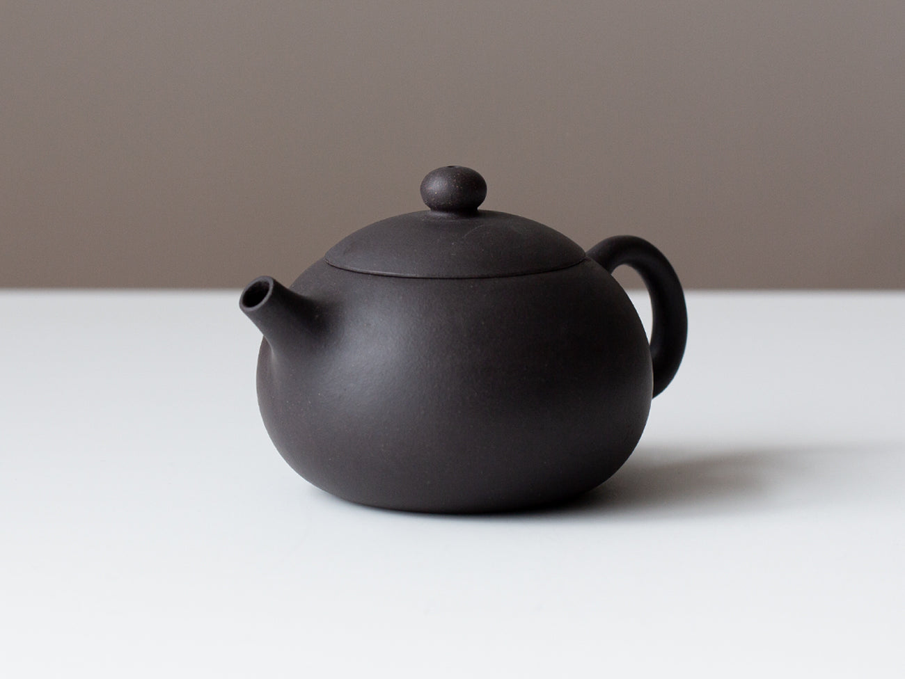 Beauty Variation Teapot, Hei Liao