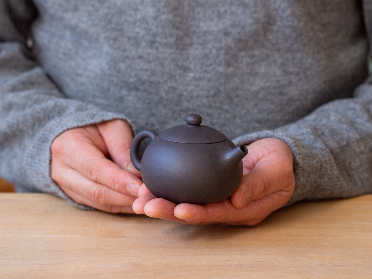 Beauty Variation Teapot, Hei Liao