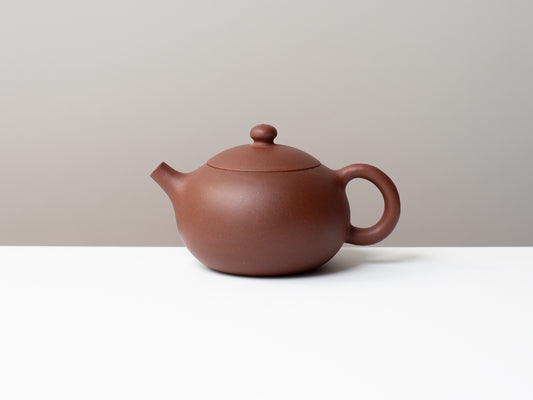 Beauty Variation Zisha Teapot, in Qing Shui Ni Clay