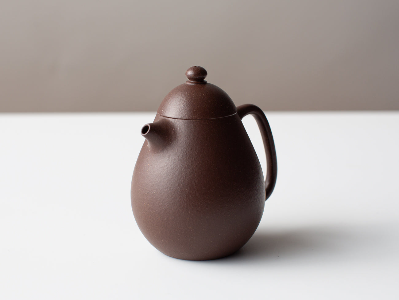 Dragon Egg (明式龍蛋壺). Full handmade zisha teapot.