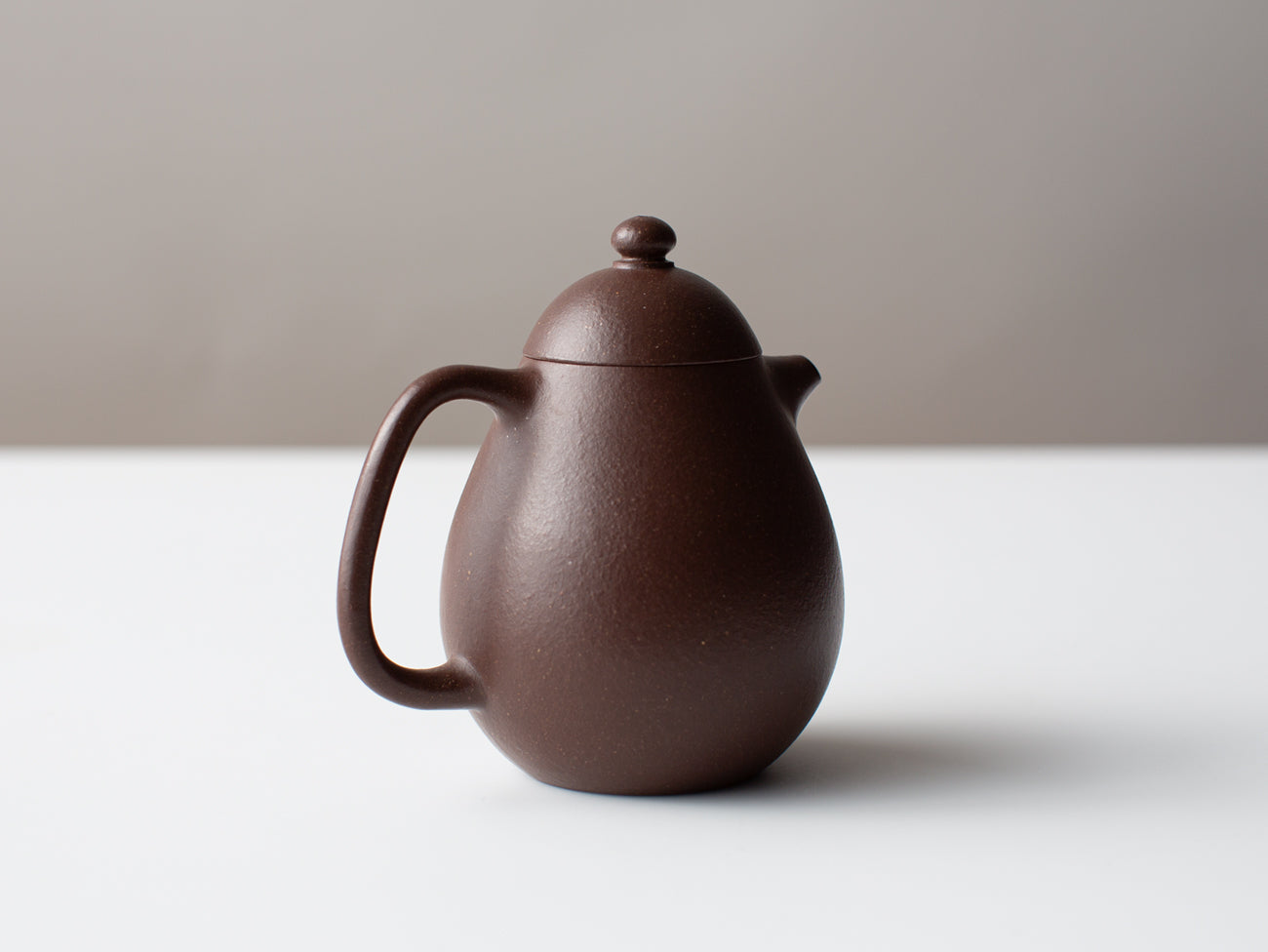 Dragon Egg (明式龍蛋壺). Full handmade zisha teapot.