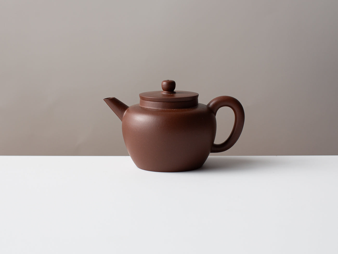 Fortune (亨裕平蓋壺). Full handmade zisha teapot.