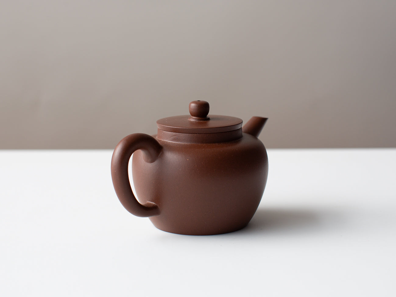 Fortune (亨裕平蓋壺). Full handmade zisha teapot.