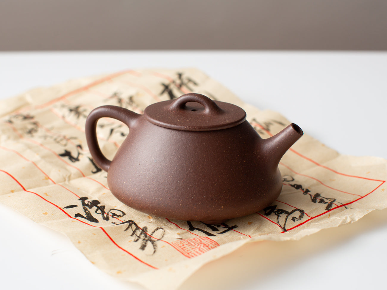 Elongated Shipiao (腰圓石瓢壺). Full handmade zisha teapot.