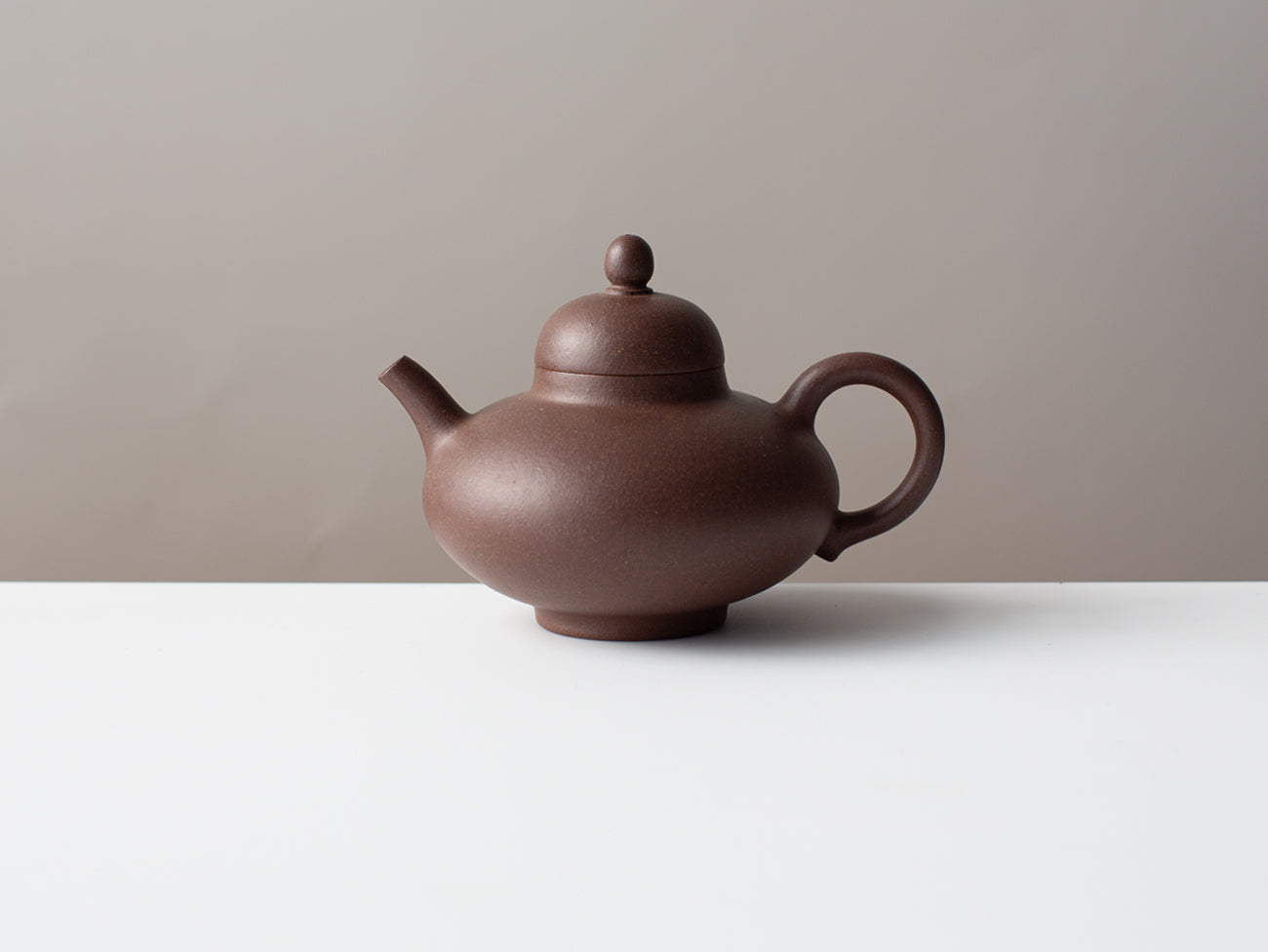 Bloom (華穎壺). Full handmade zisha teapot.