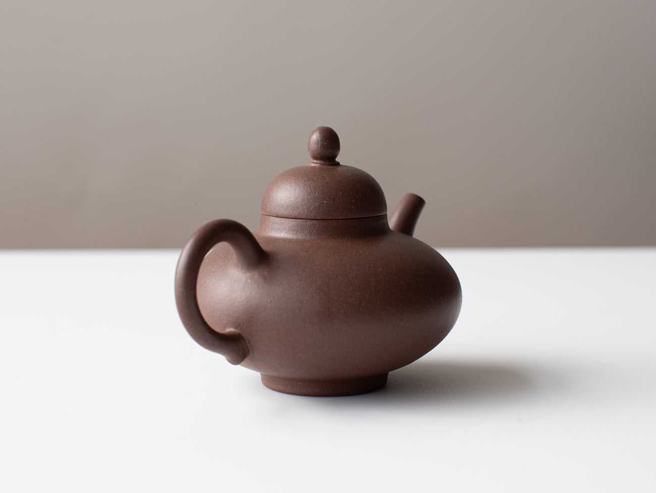 Bloom (華穎壺). Full handmade zisha teapot.