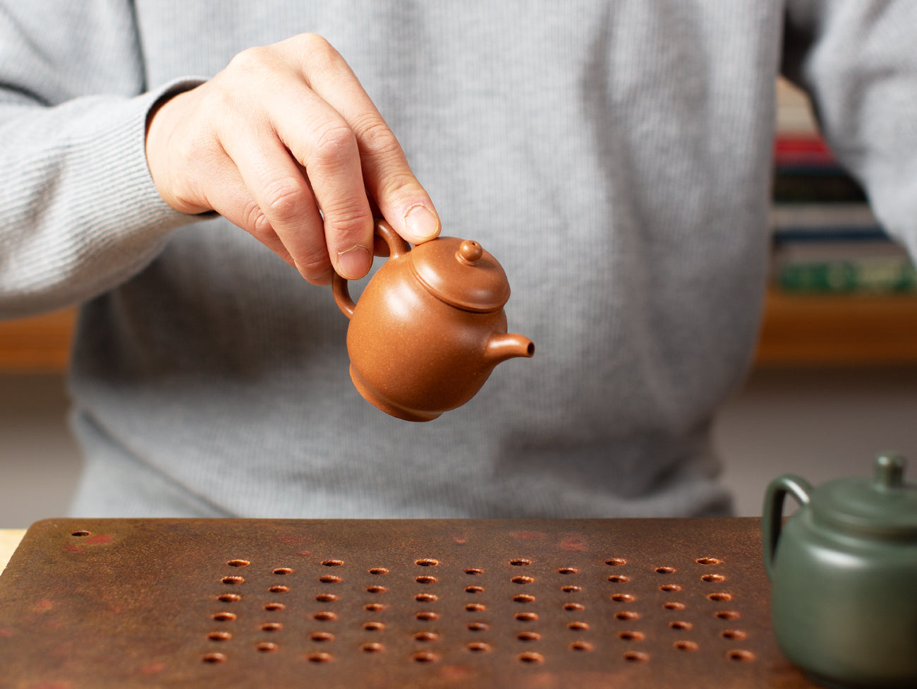 Small Lantern Zisha Teapot - Song Tea & Ceramics