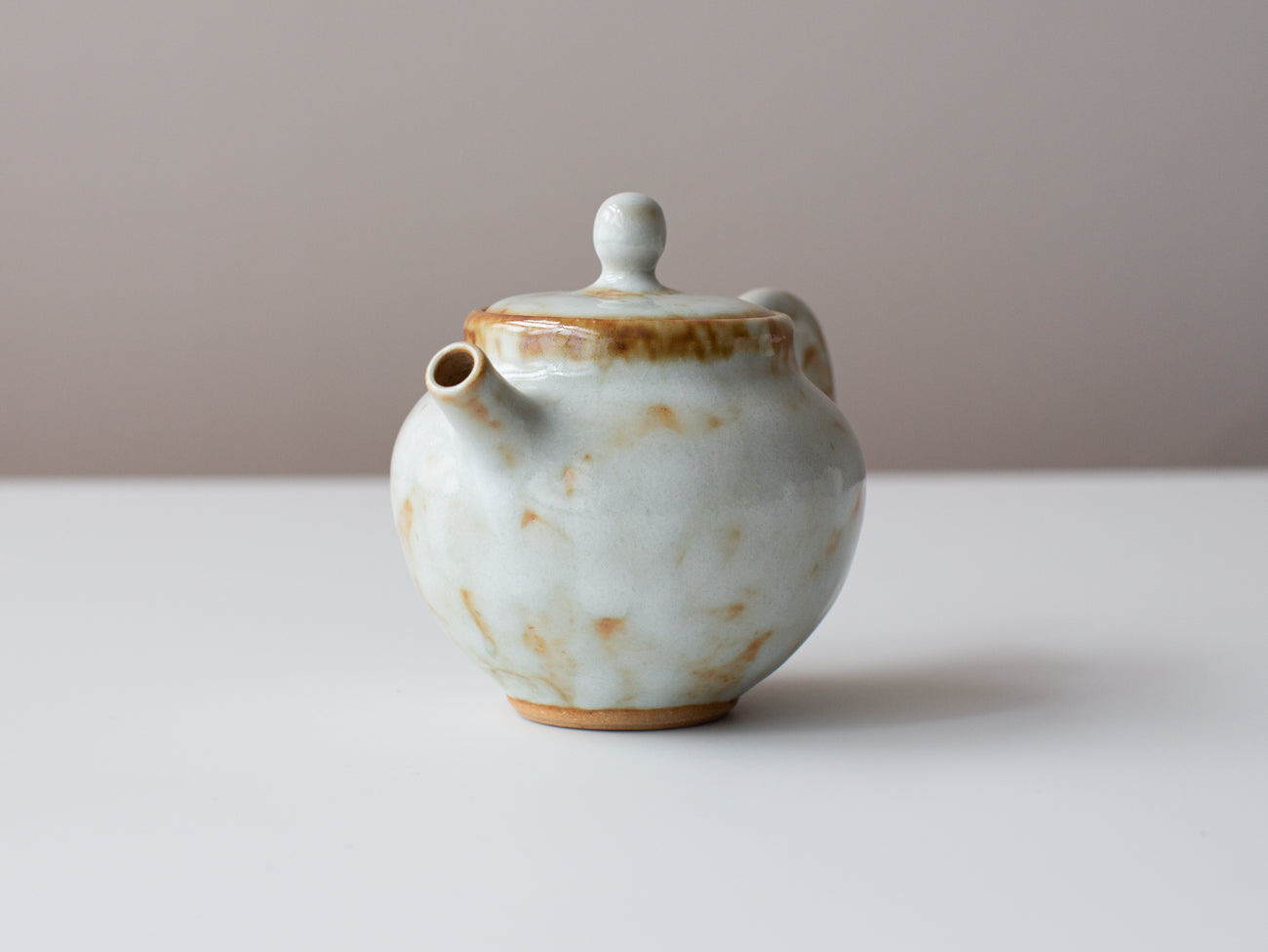 Teapot with Beeswax Accent, Var. 2