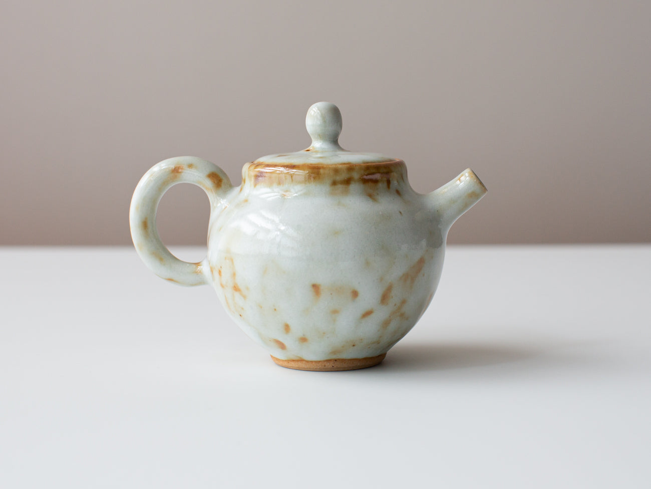 Teapot with Beeswax Accent, Var. 2