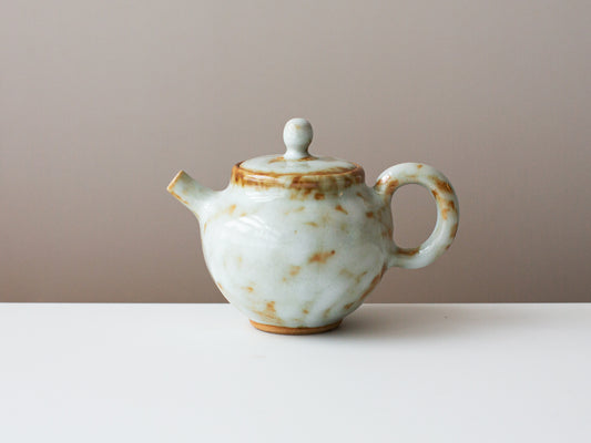 Teapot with Beeswax Accent, Var. 2