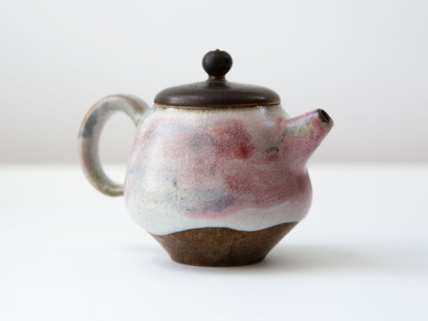 Bing. Wood-fired glazed tea pot. Liao Guo Hua.