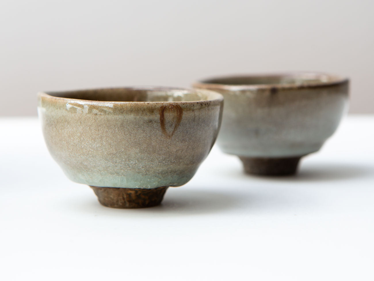 A Pair of Red & Blue Cups, wood-fired. Liao Guo Hua.
