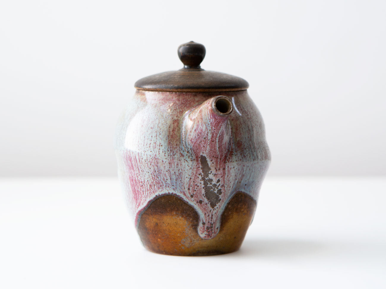 Amarena. Wood-fired glazed tea pot. Liao Guo Hua.