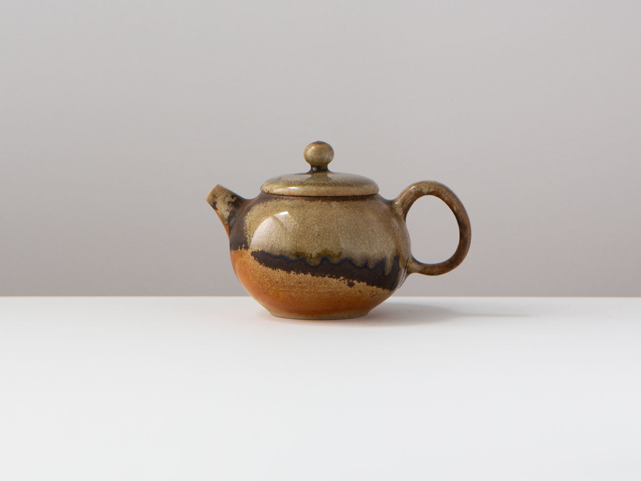 Wood-fired teapot. Takashi, Liao Guo Hua