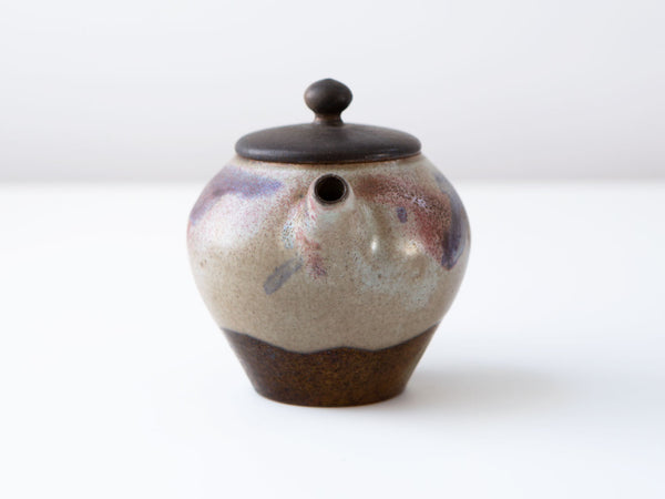 Chelan. Wood-fired glazed tea pot. Liao Guo Hua.
