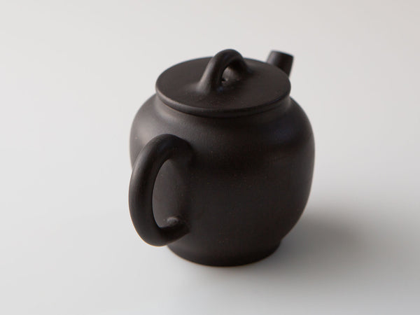 Black Oak Teapot, Hei liao. Zisha.