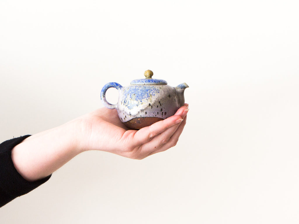 His Textured Teapot – Song Tea & Ceramics