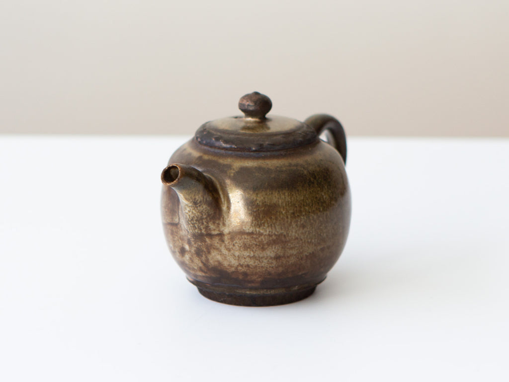 His Textured Teapot – Song Tea & Ceramics