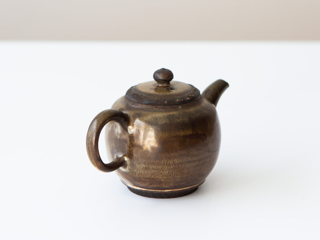 His Textured Teapot – Song Tea & Ceramics