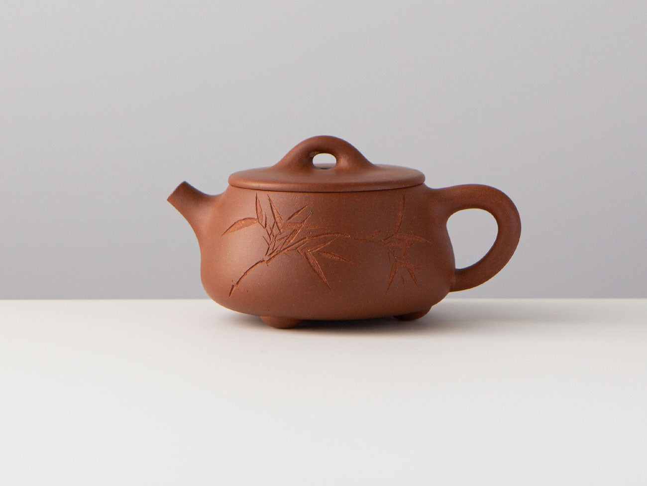 Moso Teapot, Red duan ni. Zisha.