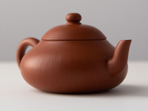 Pear Teapot, Zhuni. Zisha.