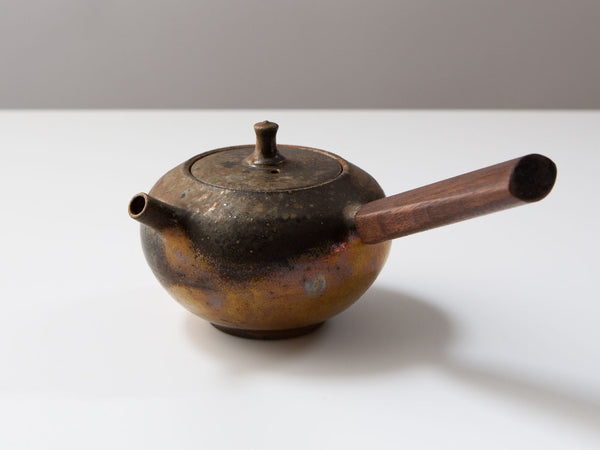 Wood-fired kyusu teapot.