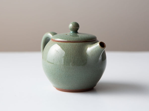 Celadon Teapot, Var. 1